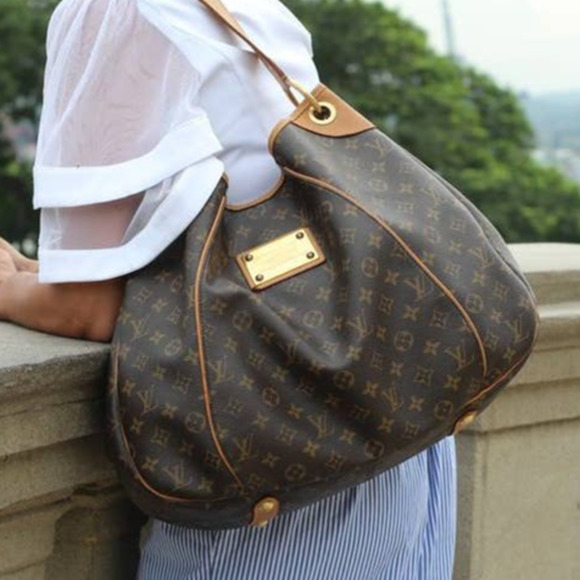 Louis Vuitton Monogram Retiro PM M40325 Women's Handbag Monogram